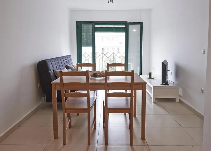 Torredembarra Apartment *
